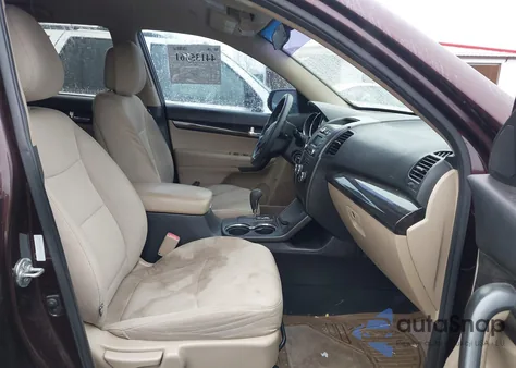 2013 Kia Sorento Lx V6 из США, поврежденный, VIN 5XYKTDA26DG310757